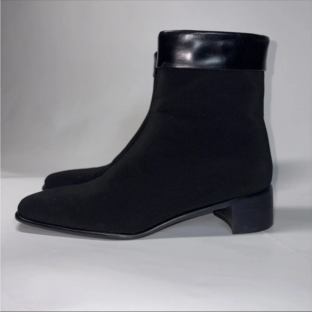 Stuart Weitzman 7 M GoreTex Chlesea Ankle Boots Rain Boots Side Zippers